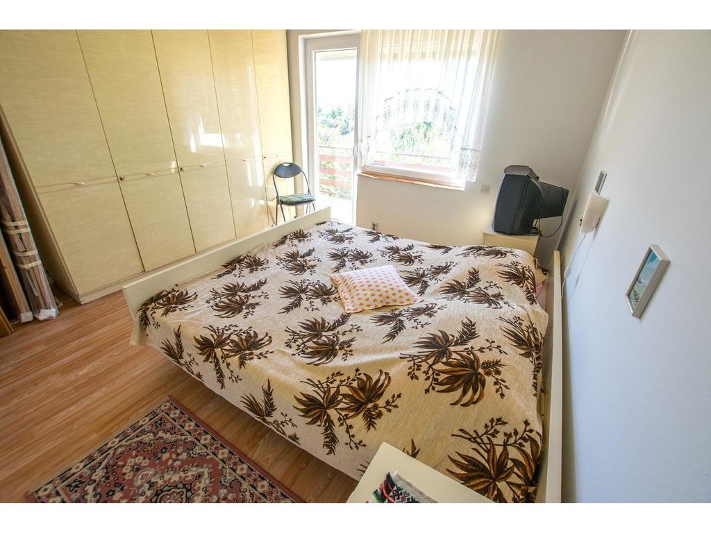Apartments Velebit Starigrad Paklenica Εξωτερικό φωτογραφία
