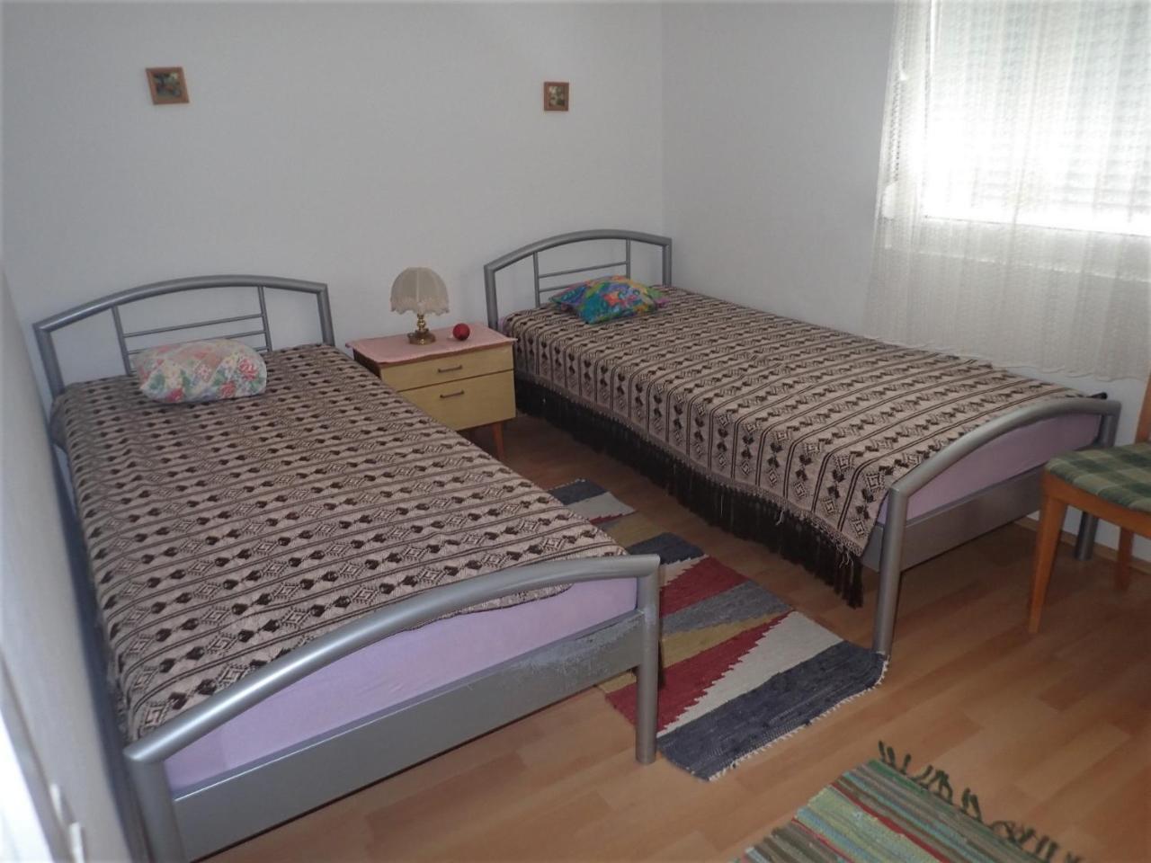 Apartments Velebit Starigrad Paklenica Εξωτερικό φωτογραφία